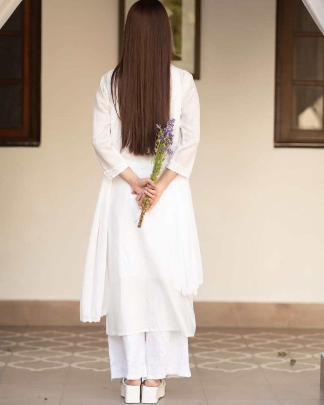 Chikankari Zia White Chanderi Kurta Set