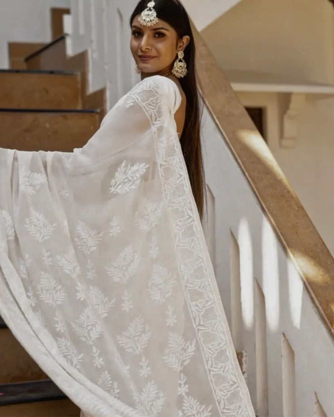 Inaya Pure Georgette White Chikankari Saree