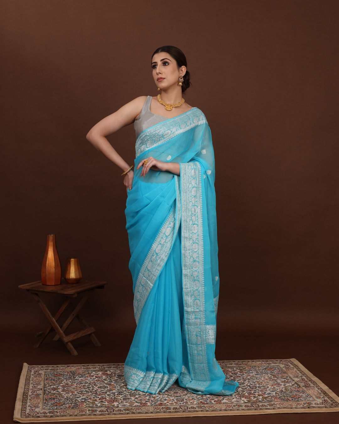 Handloom Banarasi Saree - Firozy Azure Bliss