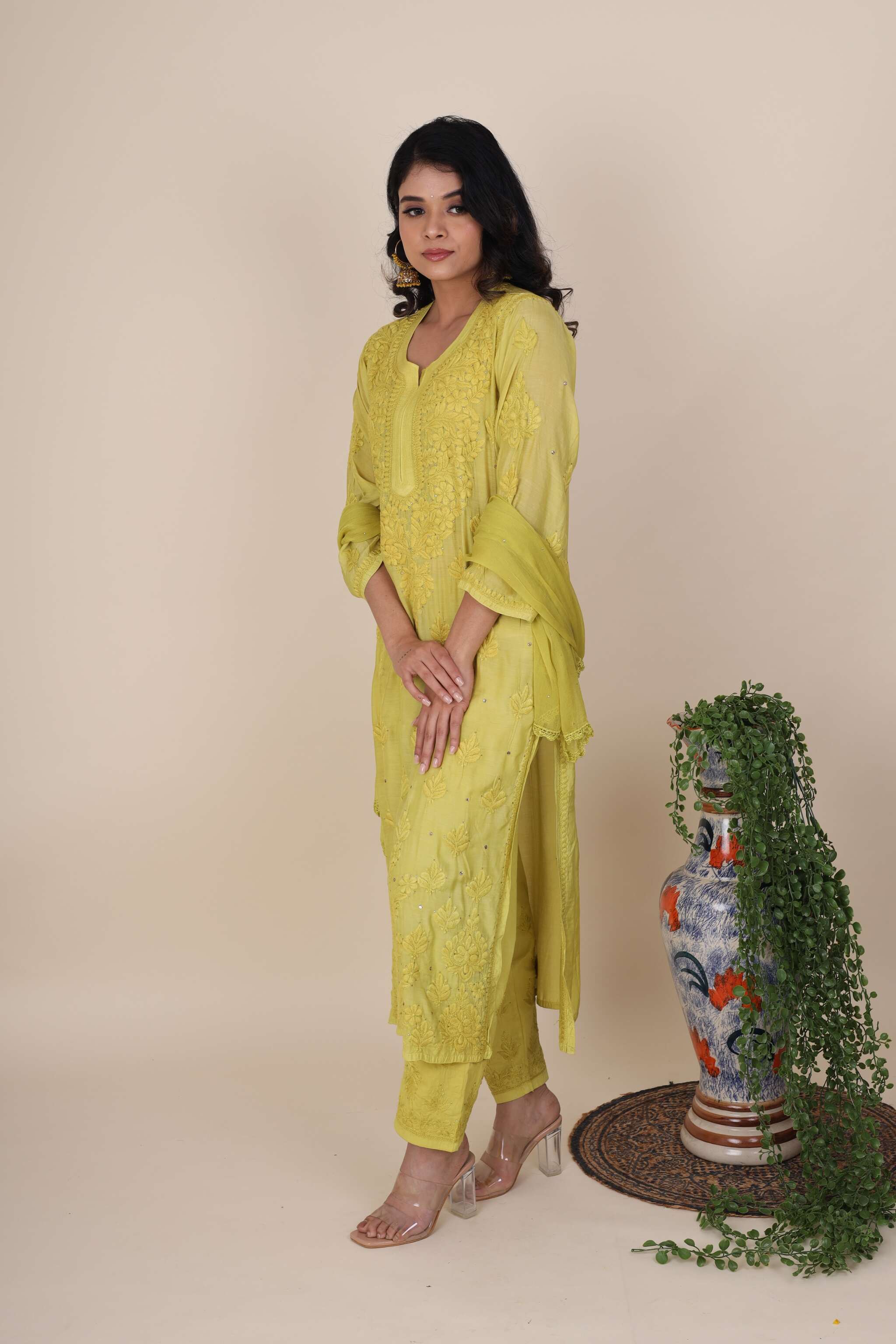 Gulaabo Lime Green Kurta Set