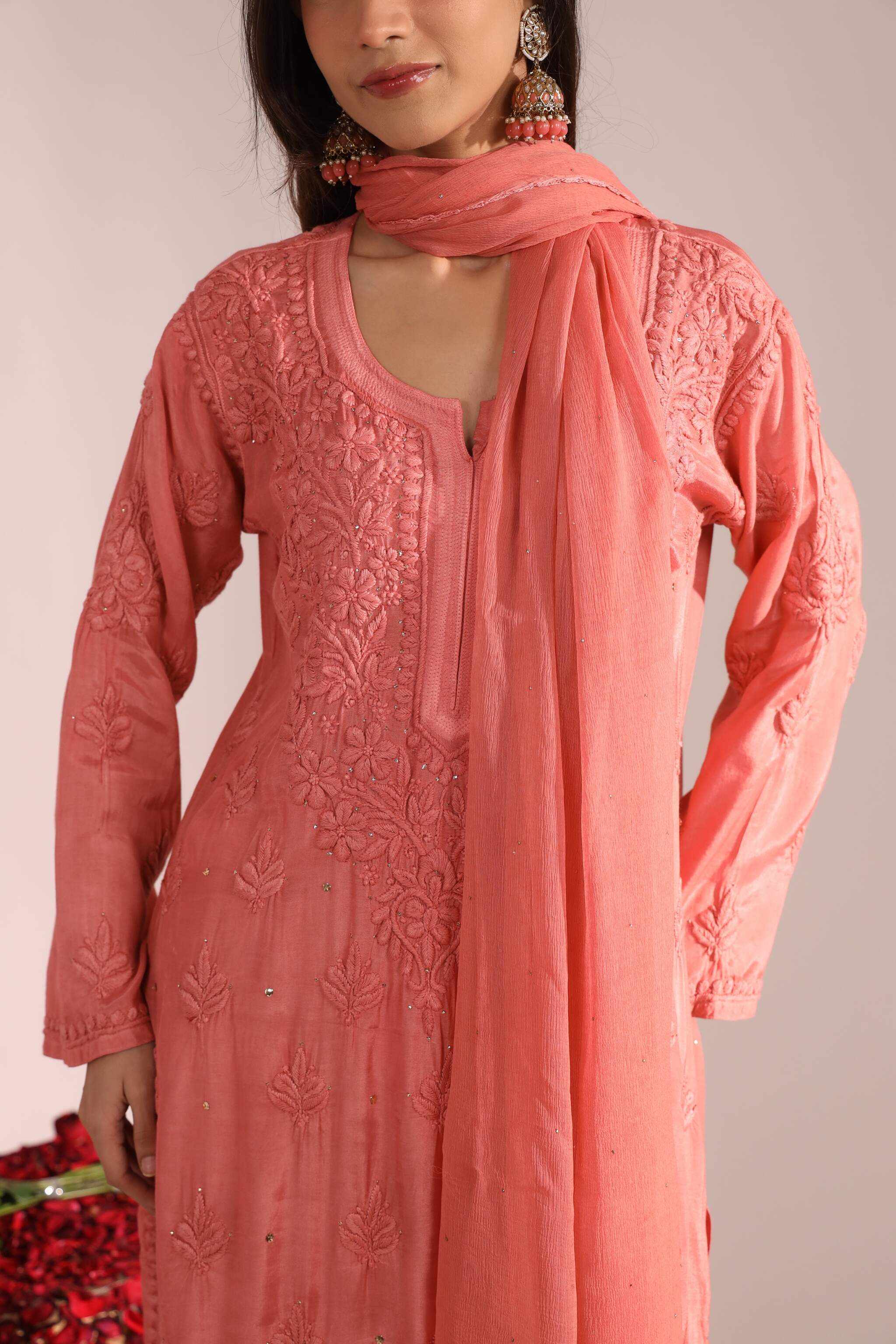 Close-up of Mukeish hand embroidery on muslin cotton fabric – Sitara Kanika wedding suit