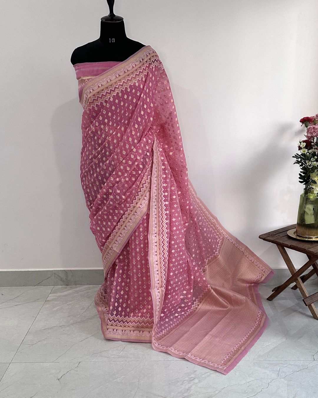Imperial Rose Handloom Banarasi Jamdani Saree 