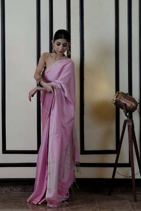 Lady pink tissue silk saree