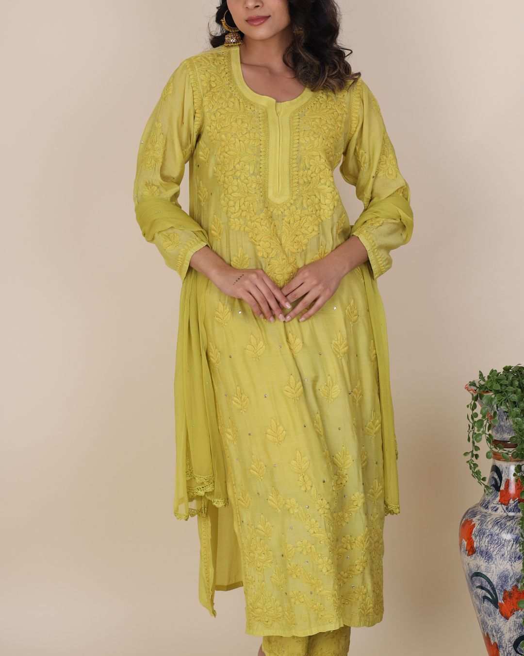 Gulaabo Lime Green Kurta Set 