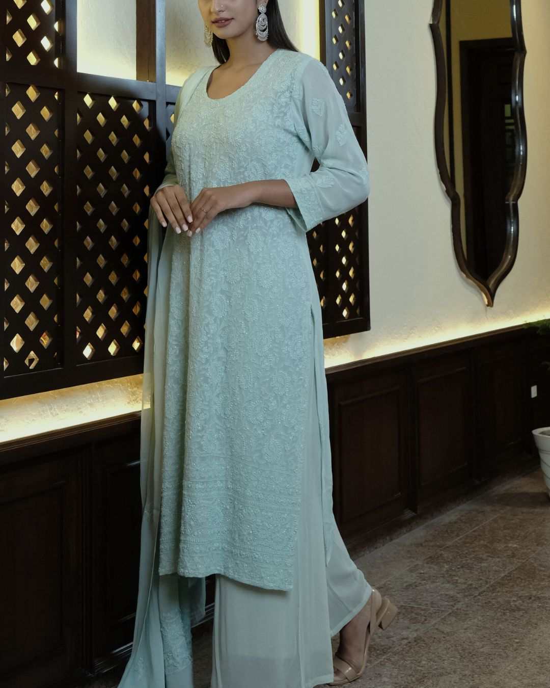 Chaand Georgette Chikankari Kurta Set