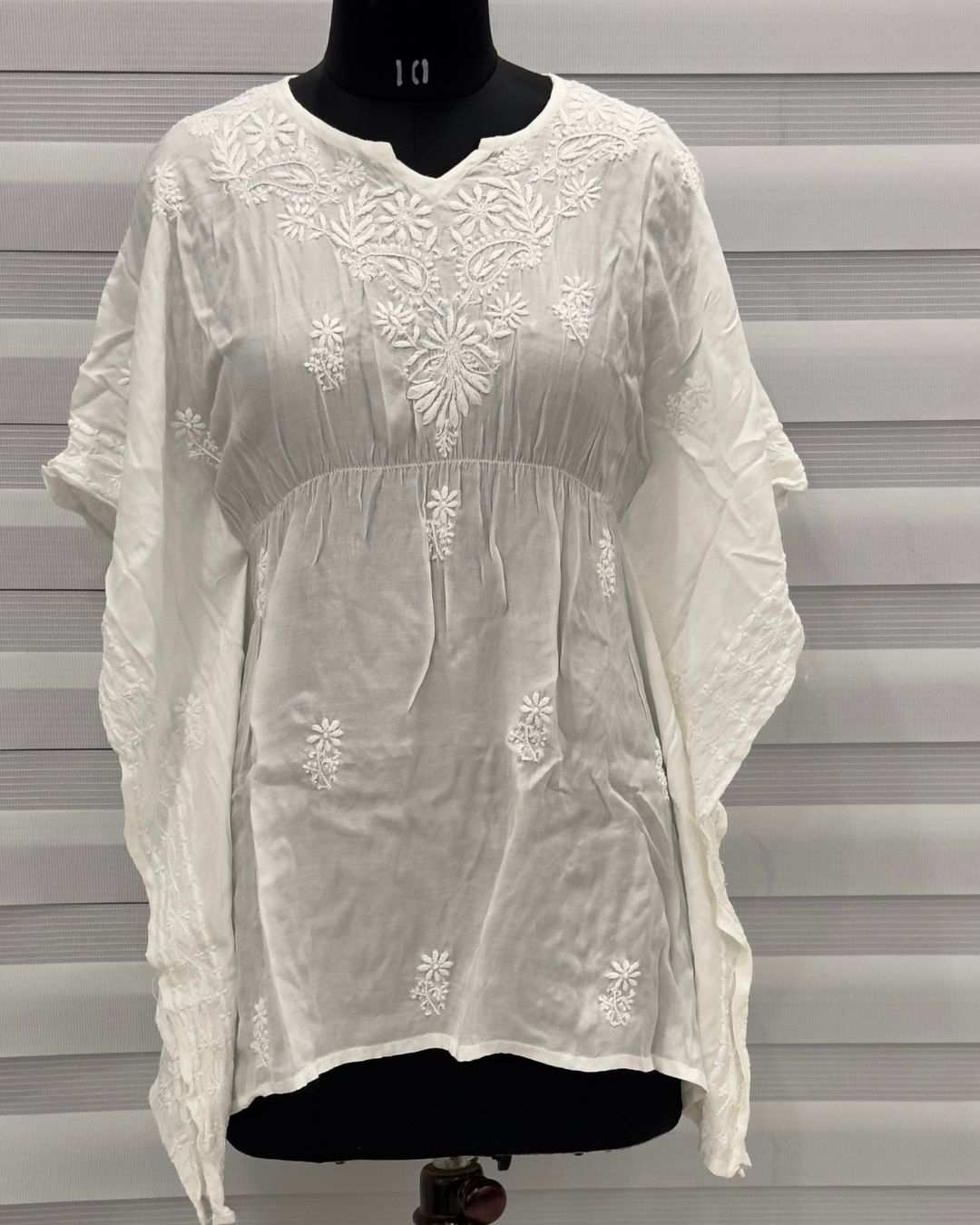 Chikankari Women's Short Kaftan 