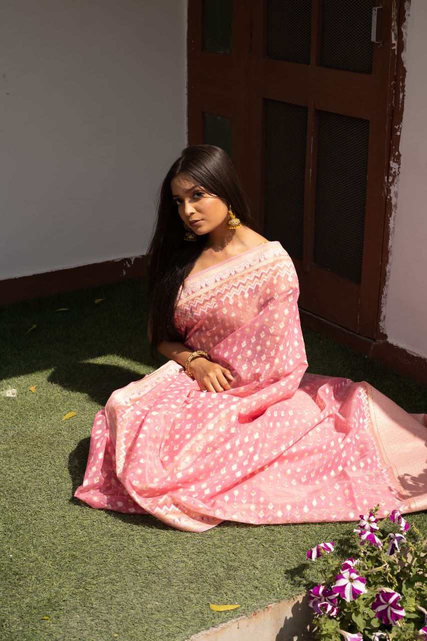 Pink Handloom Banarasi Jamdani Saree